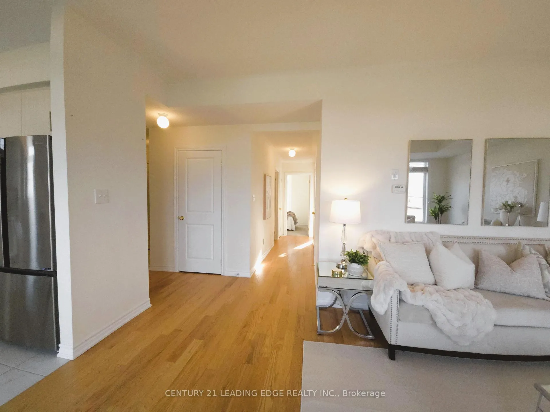 Photo 5 of Unit 106, 2540 William Jackson Drive, Pickering, Duffin Heights — HOMEH