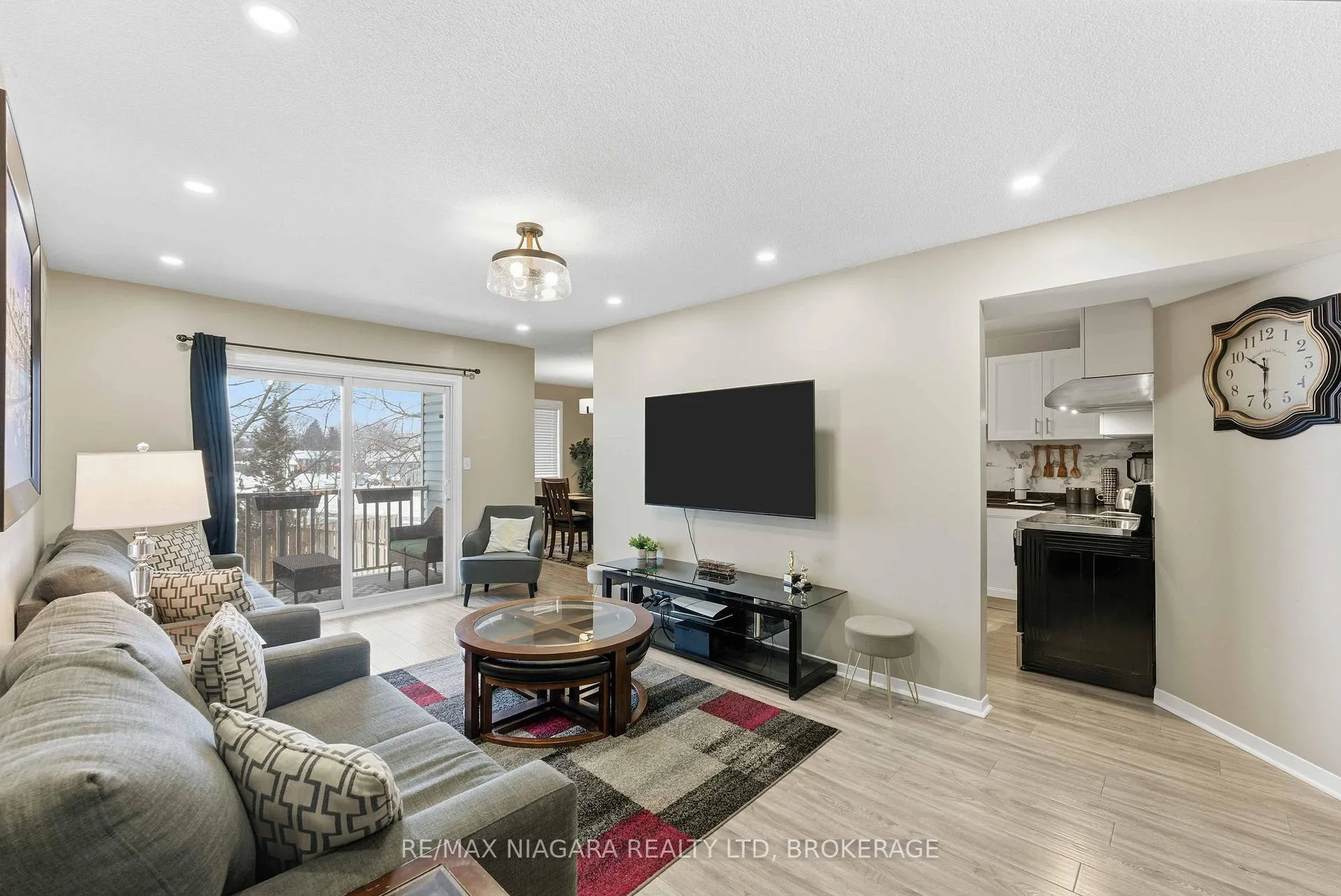 Photo 6 of Unit 207, 189 Dorchester Boulevard, St. Catharines, Carlton/Bunting — HOMEH