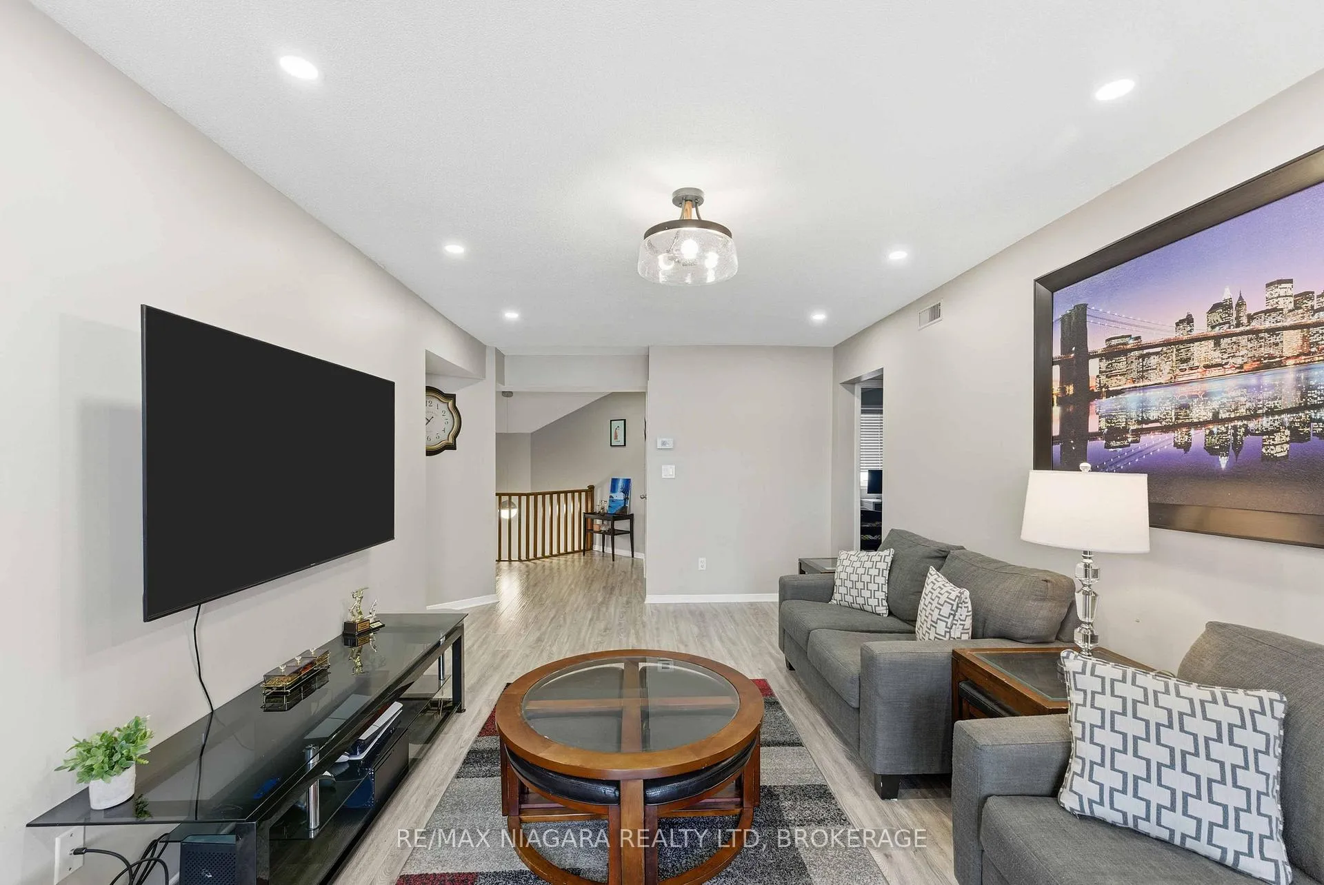 Photo 7 of Unit 207, 189 Dorchester Boulevard, St. Catharines, Carlton/Bunting — HOMEH