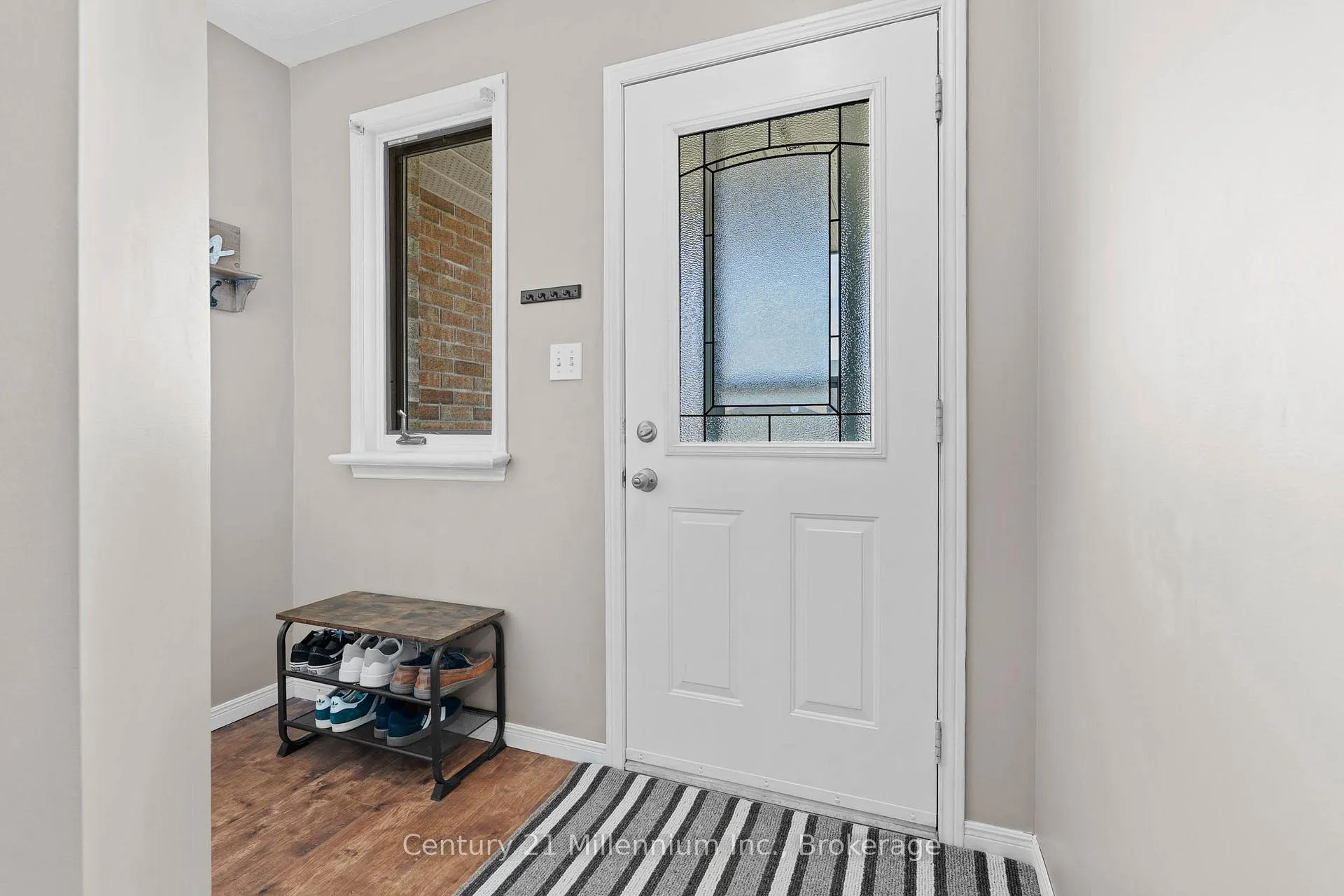 Photo 8 of 865 25th A Street E, Owen Sound — HOMEH