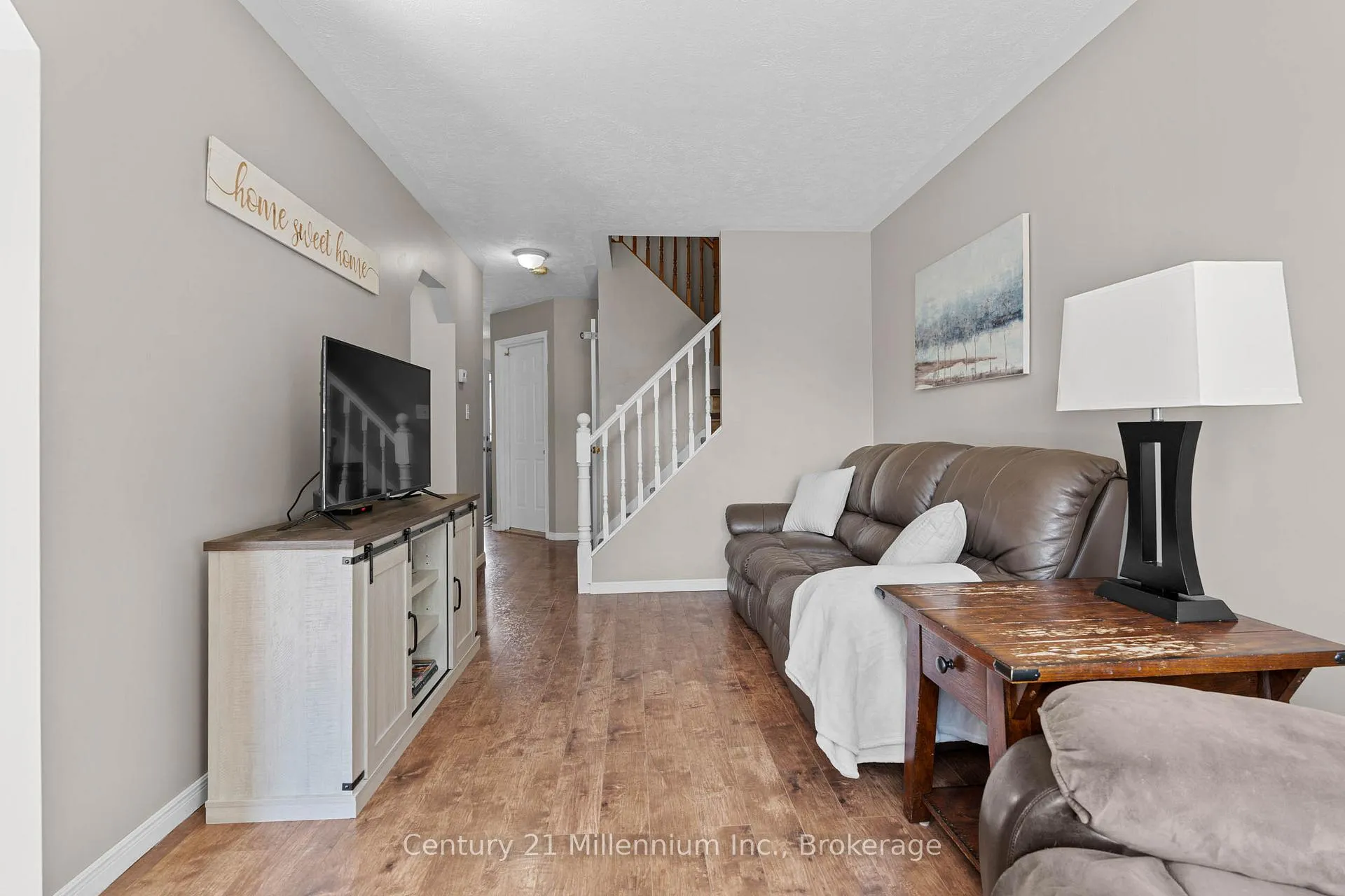 Photo 12 of 865 25th A Street E, Owen Sound — HOMEH