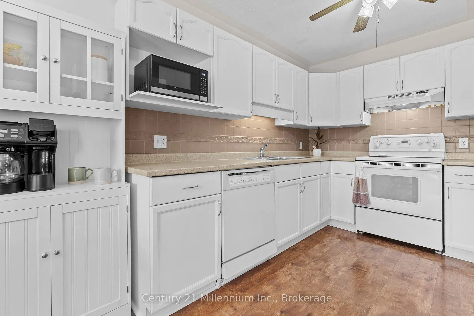 Photo 14 of 865 25th A Street E, Owen Sound — HOMEH
