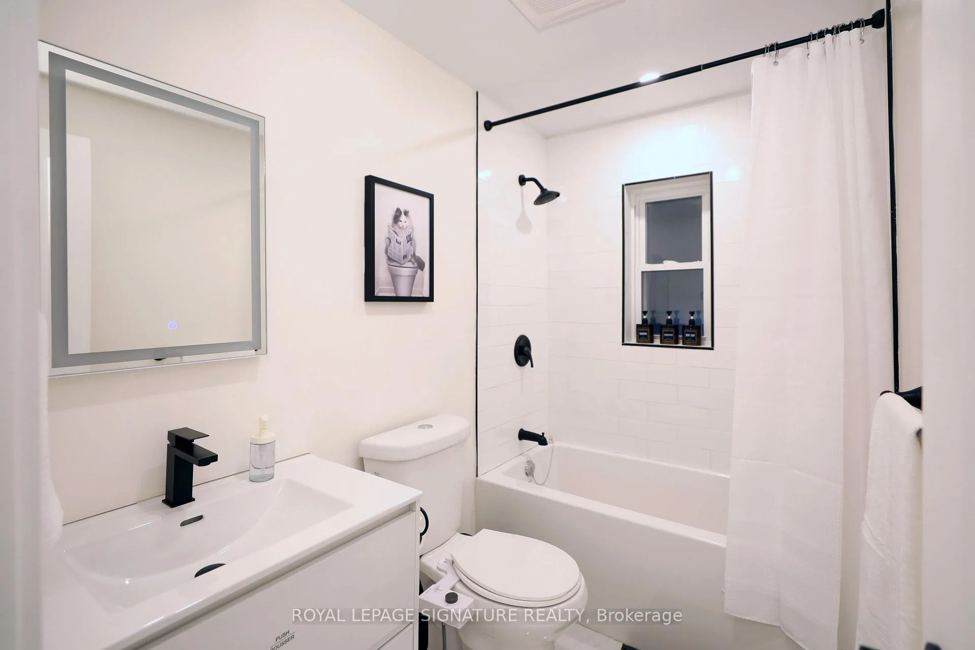 Photo 11 of Unit Upper, 36 Tennis Crescent, Toronto, South Riverdale — HOMEH