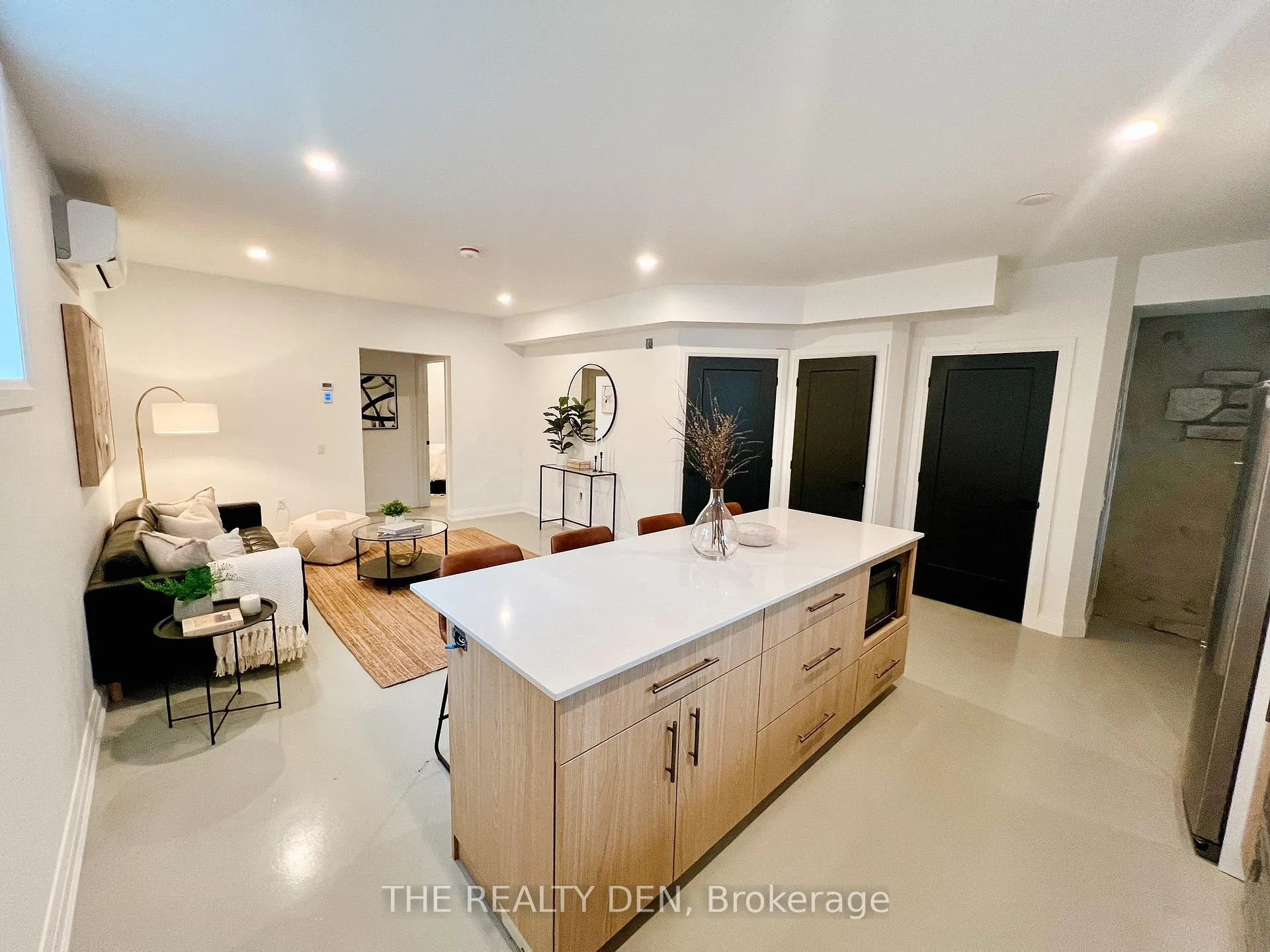Photo 4 of Unit 101, 150 Alma Street, Guelph/Eramosa, Rockwood — HOMEH