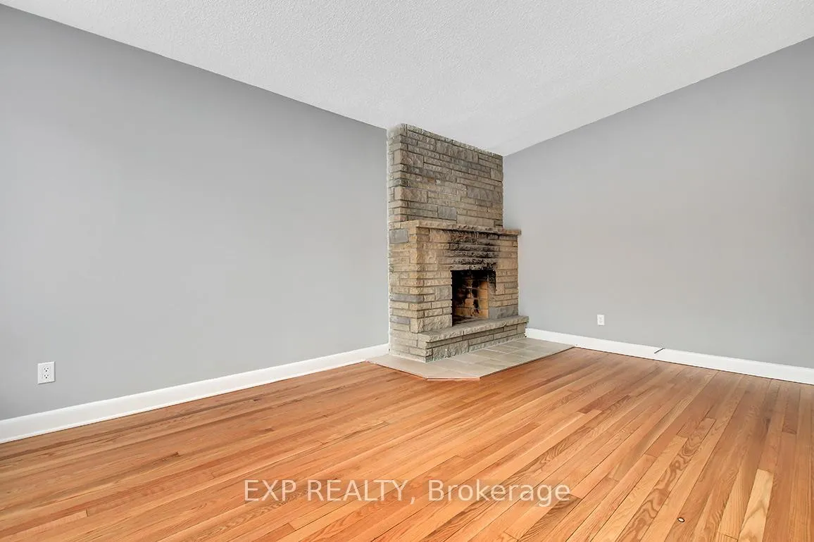 Photo 6 of 314 Perrier Avenue, Ottawa, Vanier — HOMEH
