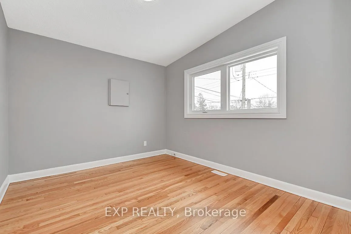 Photo 14 of 314 Perrier Avenue, Ottawa, Vanier — HOMEH