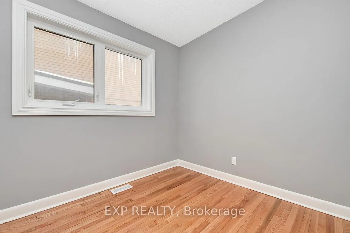 Photo 15 of 314 Perrier Avenue, Ottawa, Vanier — HOMEH