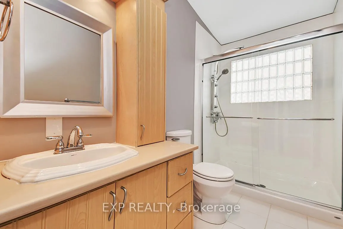 Photo 16 of 314 Perrier Avenue, Ottawa, Vanier — HOMEH