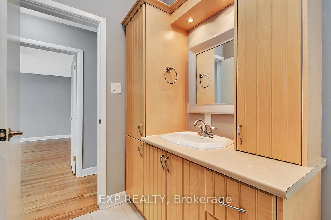 Photo 17 of 314 Perrier Avenue, Ottawa, Vanier — HOMEH