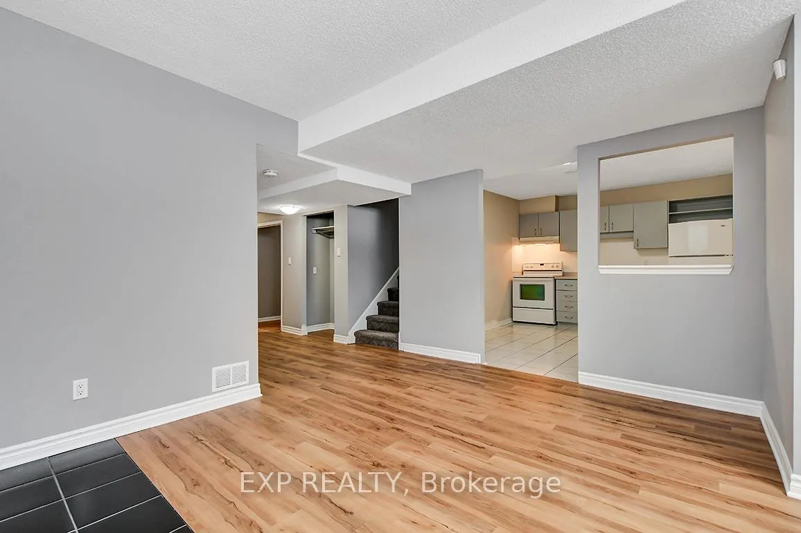 Photo 21 of 314 Perrier Avenue, Ottawa, Vanier — HOMEH