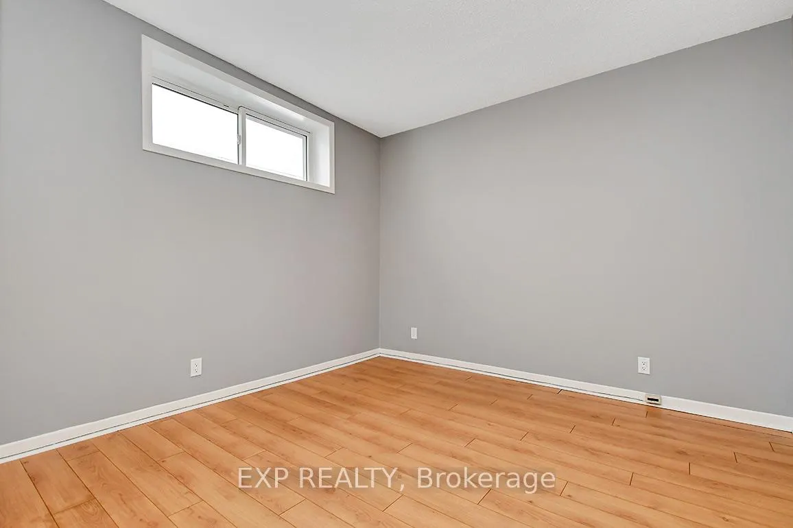 Photo 25 of 314 Perrier Avenue, Ottawa, Vanier — HOMEH