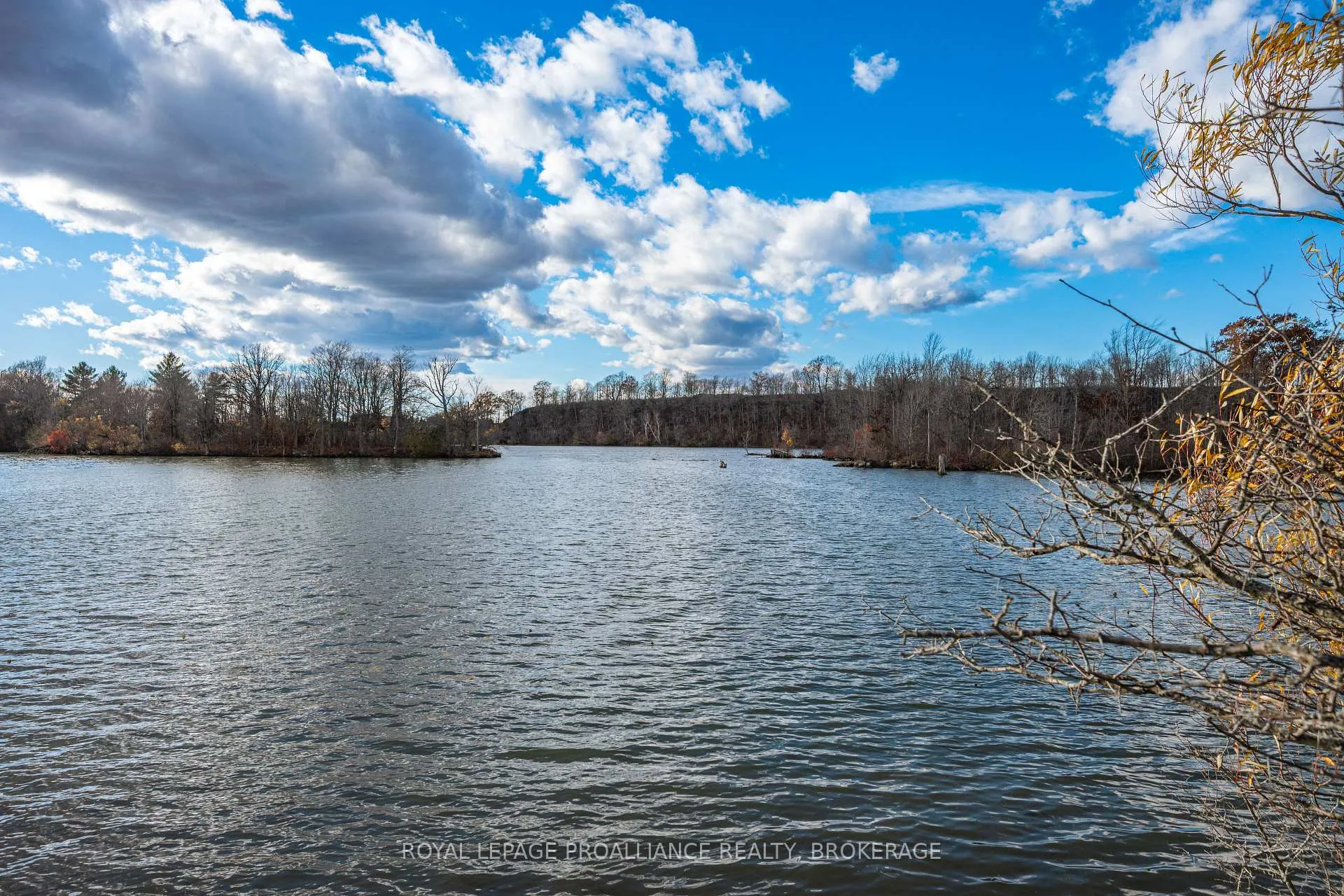 Photo 10 of 201 Mann Drive, Kingston, City North of 401 — HOMEH