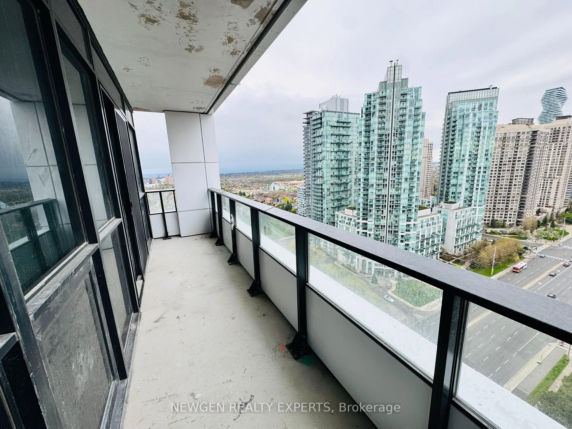 Photo 18 of Unit 2104, 4015 The Exchange, Mississauga, City Centre — HOMEH