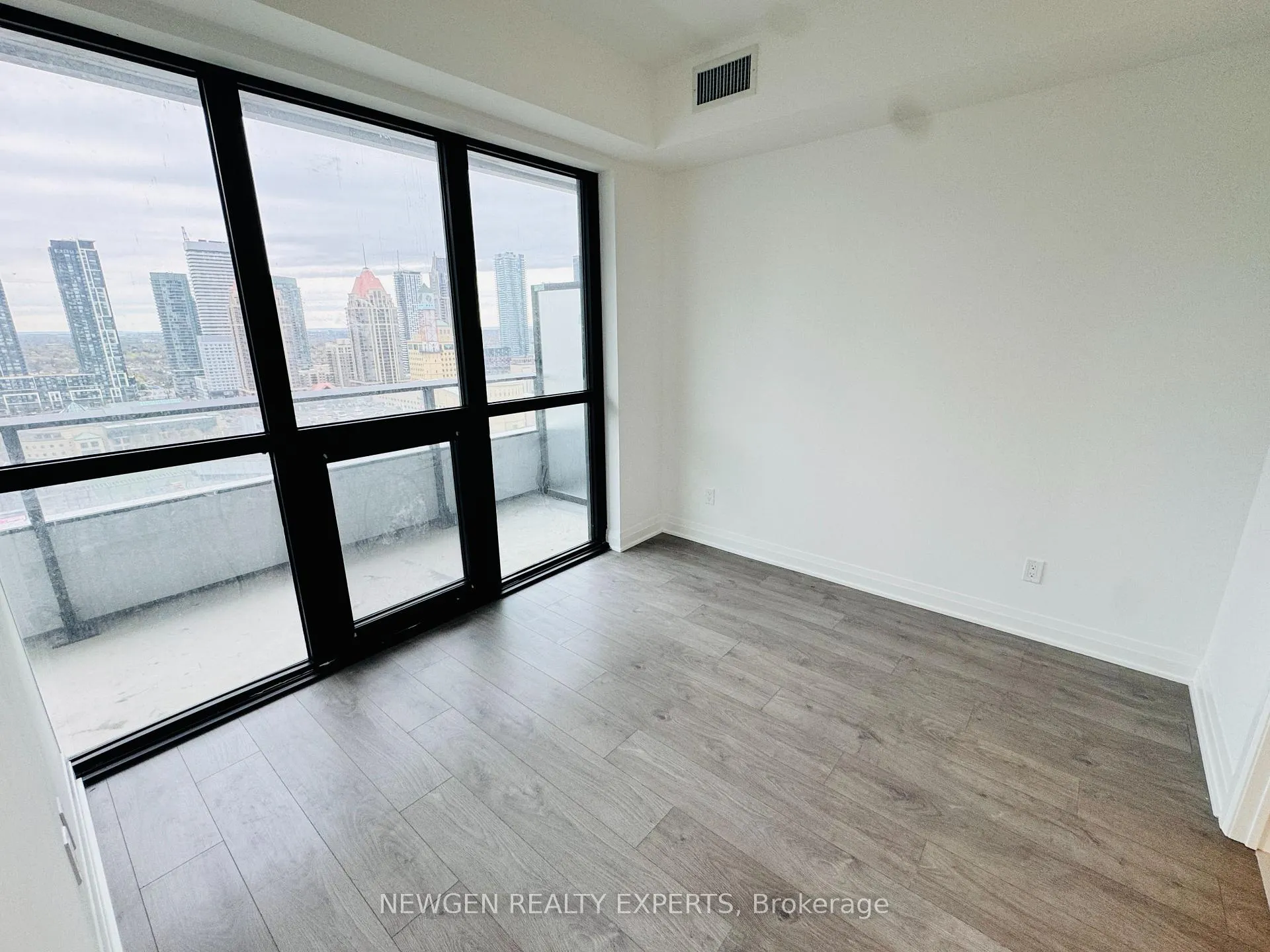Photo 20 of Unit 2104, 4015 The Exchange, Mississauga, City Centre — HOMEH