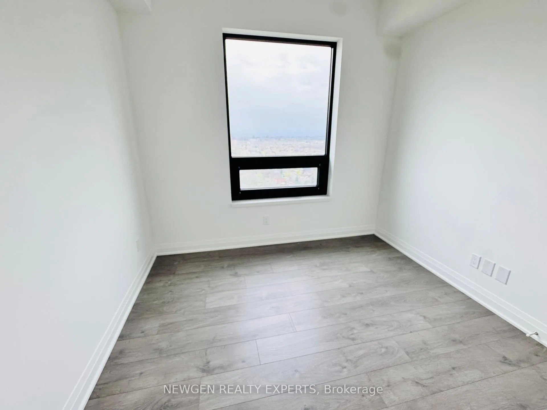 Photo 27 of Unit 2104, 4015 The Exchange, Mississauga, City Centre — HOMEH