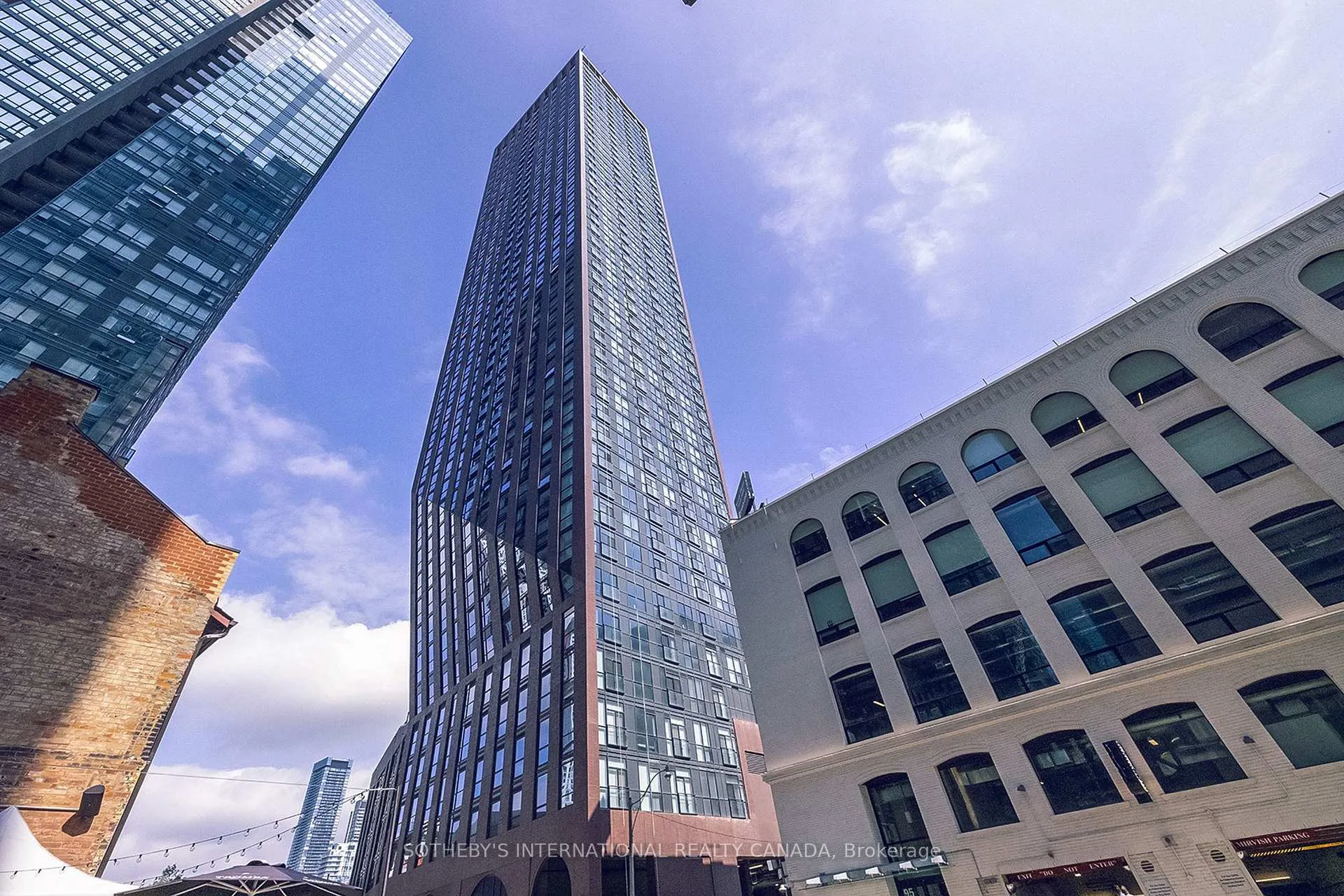 Front of Unit 2606, 99 John Street
