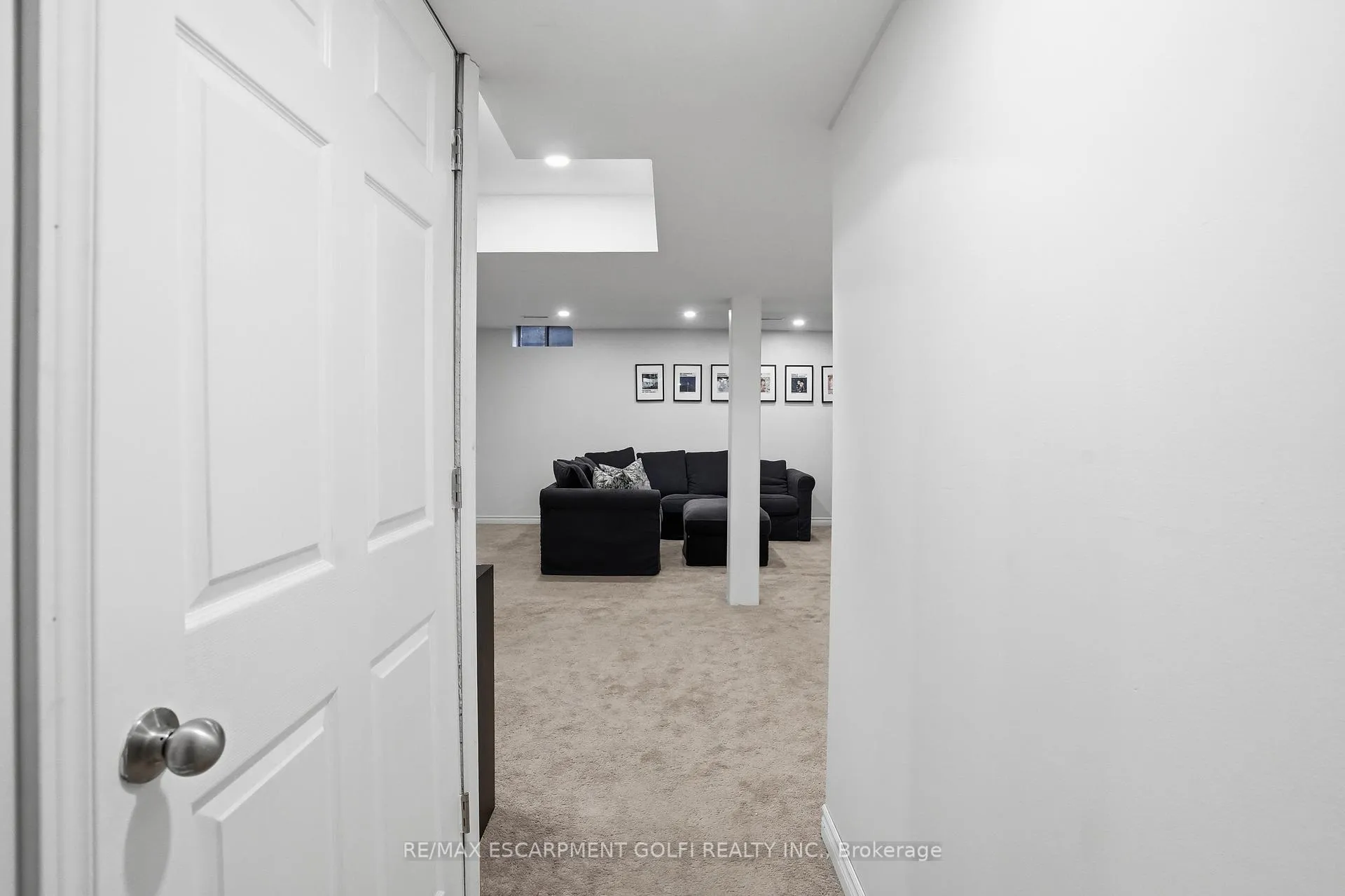 Photo 17 of 258 Fall Fair Way, Hamilton, Binbrook — HOMEH