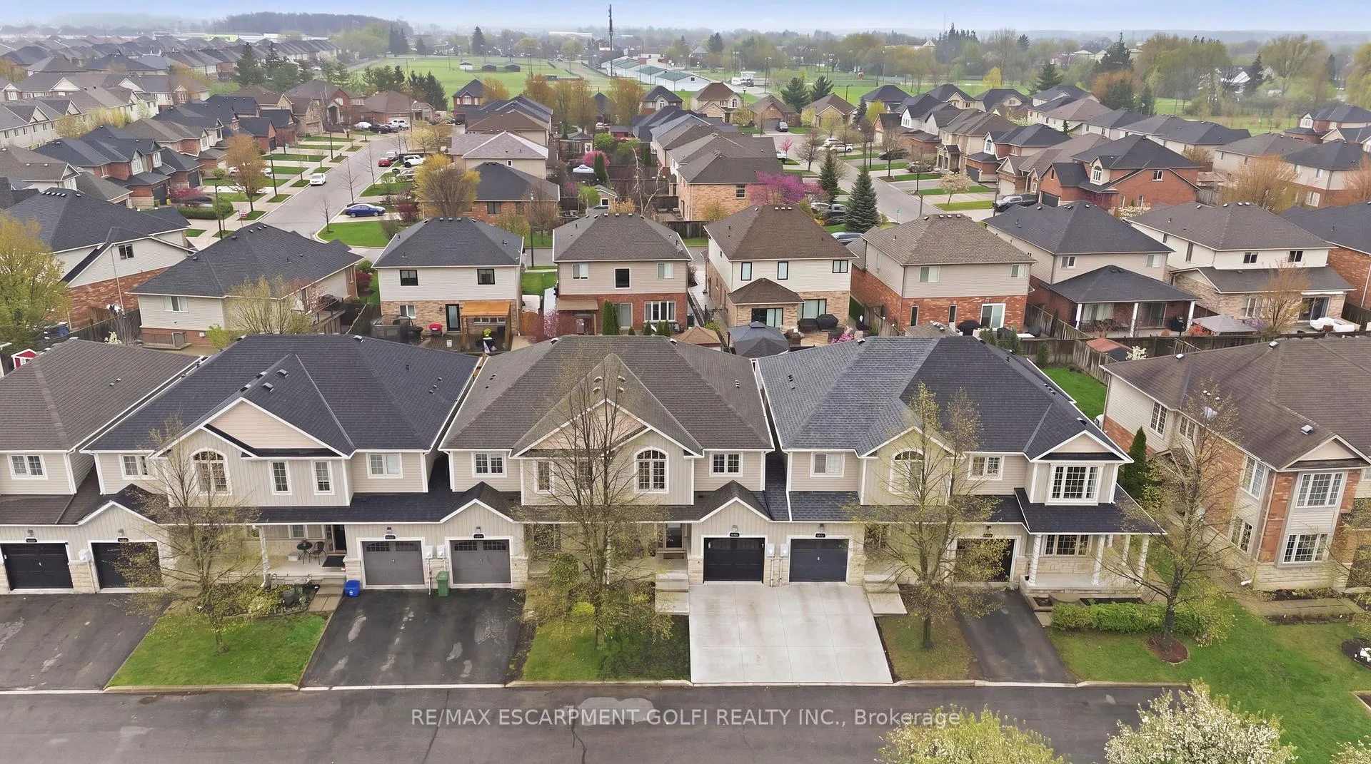 Photo 23 of 258 Fall Fair Way, Hamilton, Binbrook — HOMEH