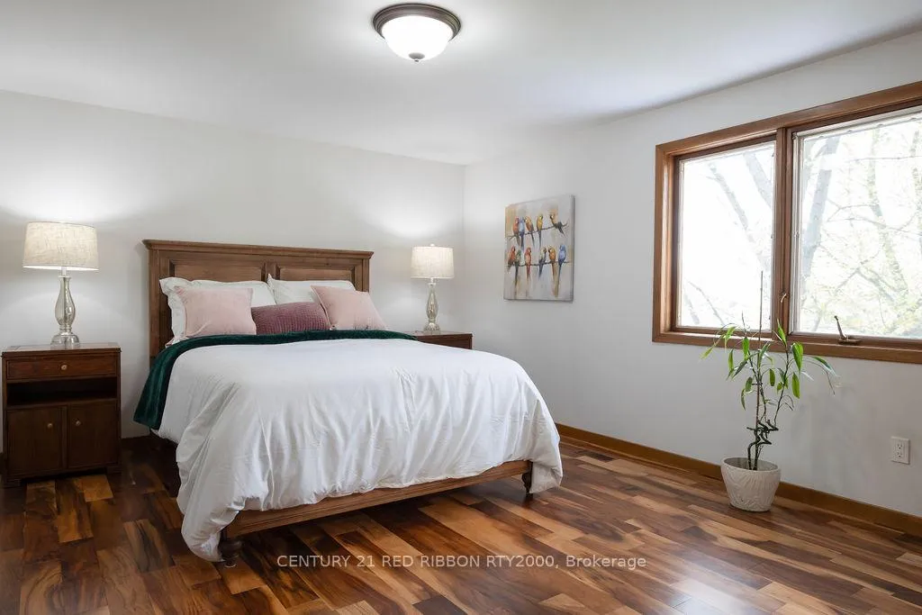 Photo 22 of 110 Roe Street, Southwest Middlesex, Glencoe — HOMEH