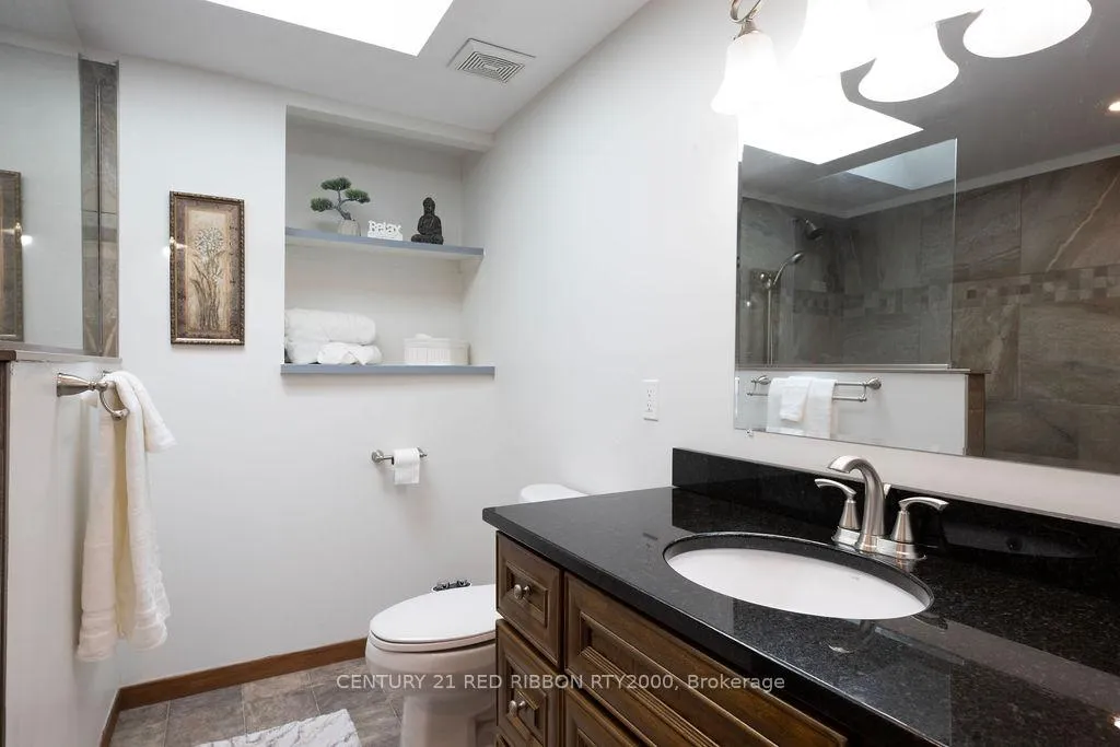 Photo 24 of 110 Roe Street, Southwest Middlesex, Glencoe — HOMEH