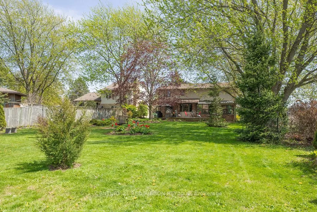 Photo 37 of 110 Roe Street, Southwest Middlesex, Glencoe — HOMEH