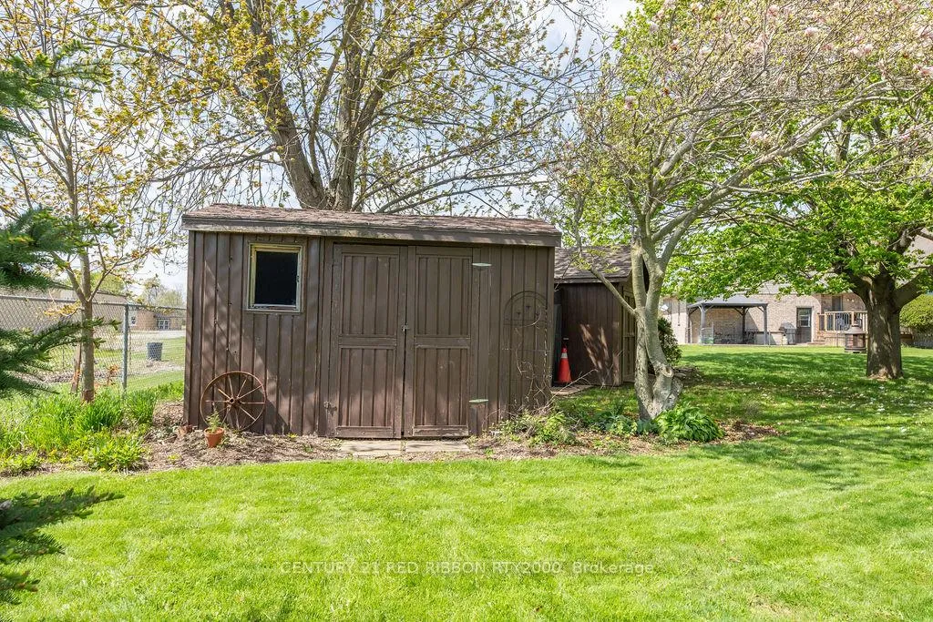 Photo 38 of 110 Roe Street, Southwest Middlesex, Glencoe — HOMEH