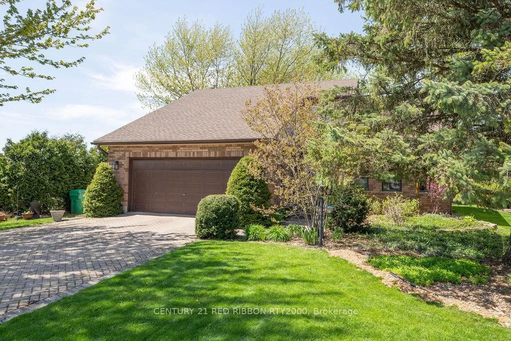 Photo 43 of 110 Roe Street, Southwest Middlesex, Glencoe — HOMEH