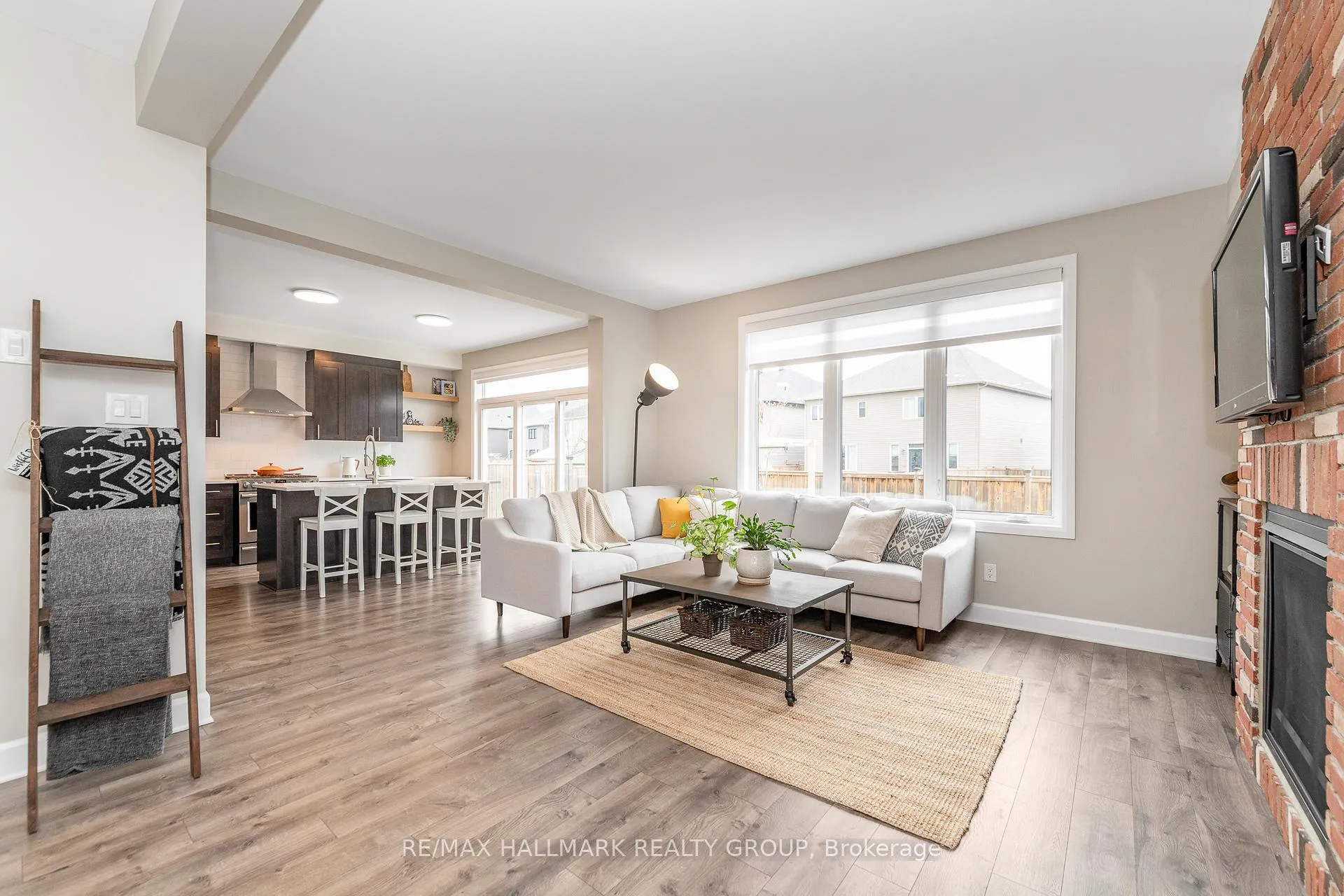 Photo 10 of 192 Kimpton Drive, Ottawa, Stittsville (North) — HOMEH