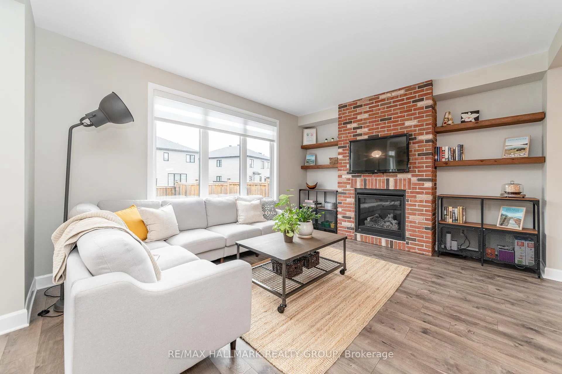 Photo 12 of 192 Kimpton Drive, Ottawa, Stittsville (North) — HOMEH