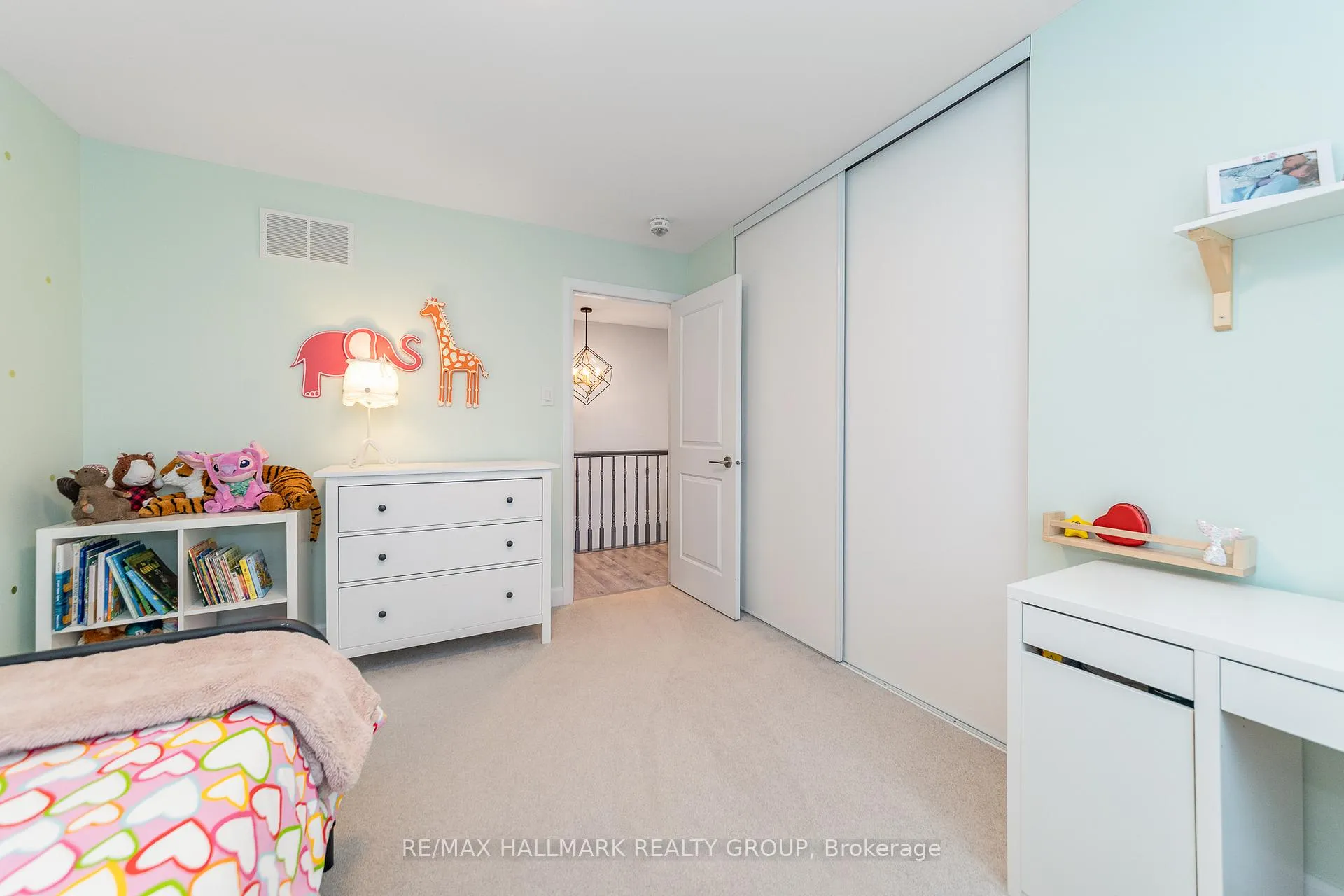 Photo 27 of 192 Kimpton Drive, Ottawa, Stittsville (North) — HOMEH