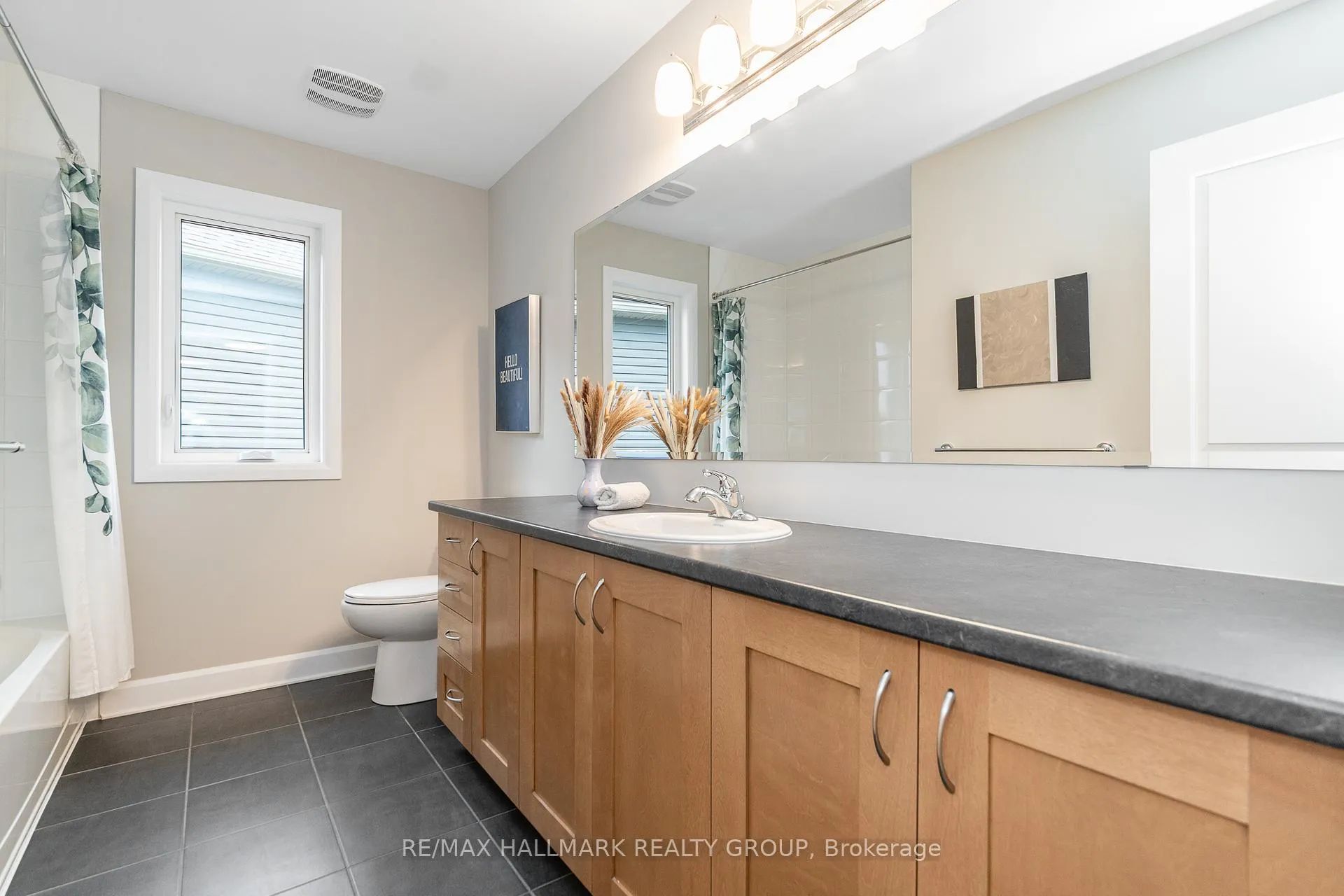 Photo 31 of 192 Kimpton Drive, Ottawa, Stittsville (North) — HOMEH