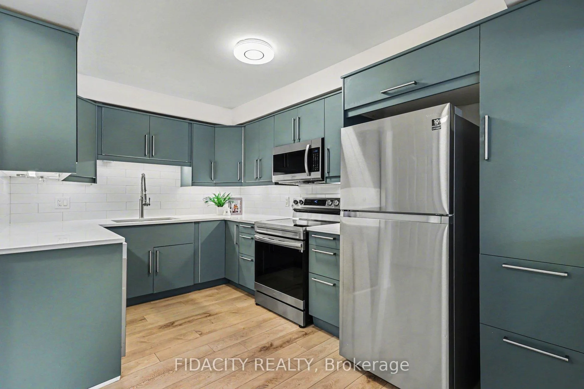Photo 10 of 1 Kathleen Crescent, Ottawa, Stittsville (Central) — HOMEH