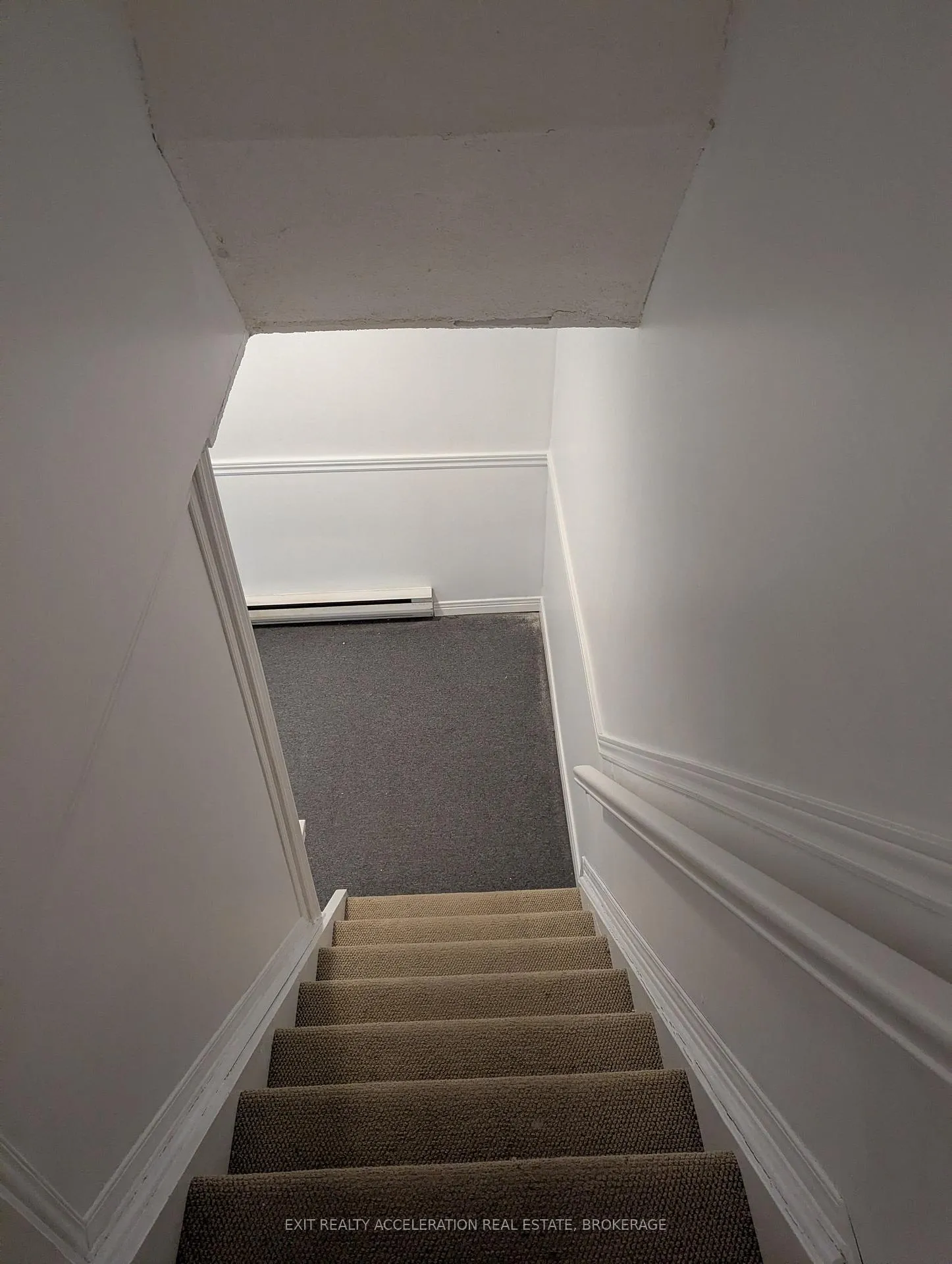 Photo 13 of Unit 17, 19 MacPhearson Avenue, Kingston, Central City West — HOMEH