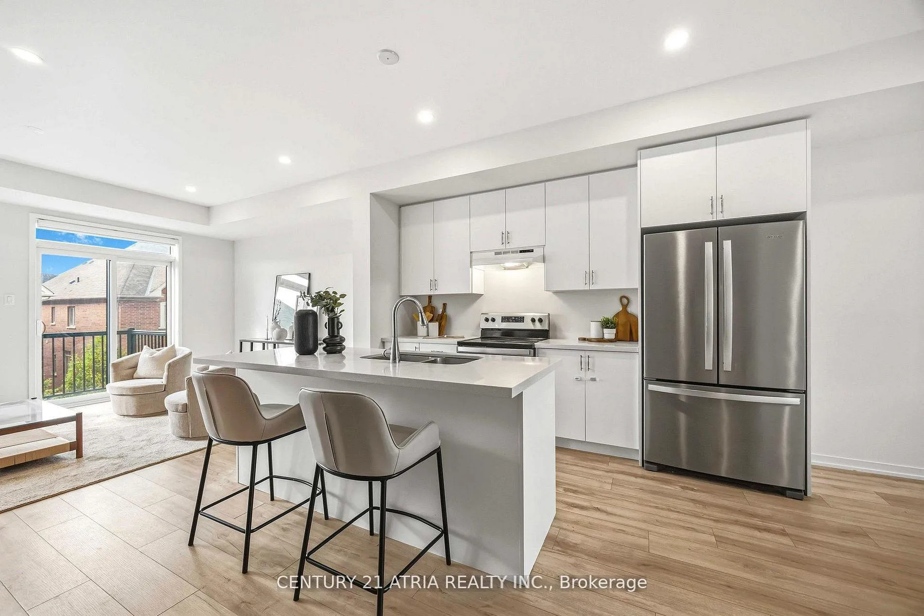 Photo 14 of 93 Rattenbury Road, Vaughan, Patterson — HOMEH