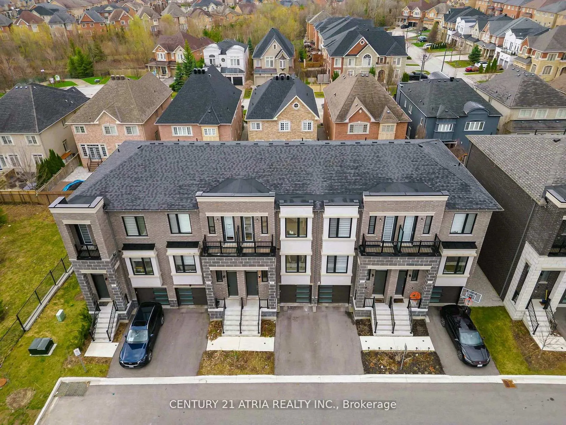 Photo 36 of 93 Rattenbury Road, Vaughan, Patterson — HOMEH