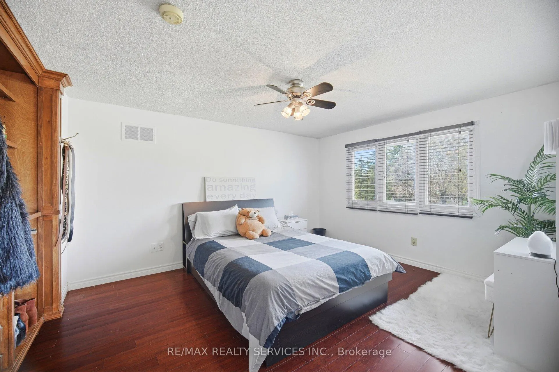 Photo 28 of 2 Whitmore Court, Brampton, Heart Lake West — HOMEH