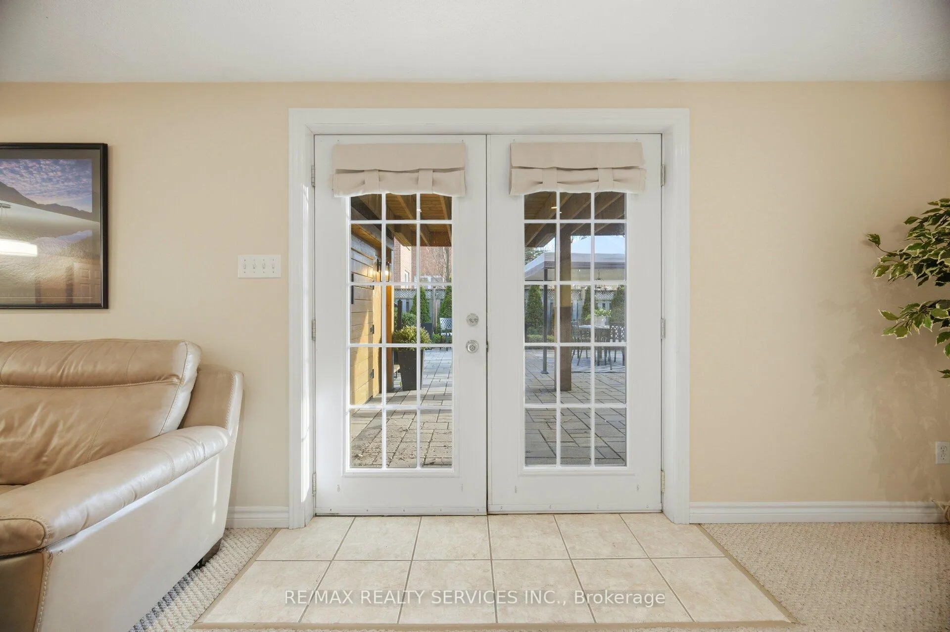 Photo 42 of 2 Whitmore Court, Brampton, Heart Lake West — HOMEH