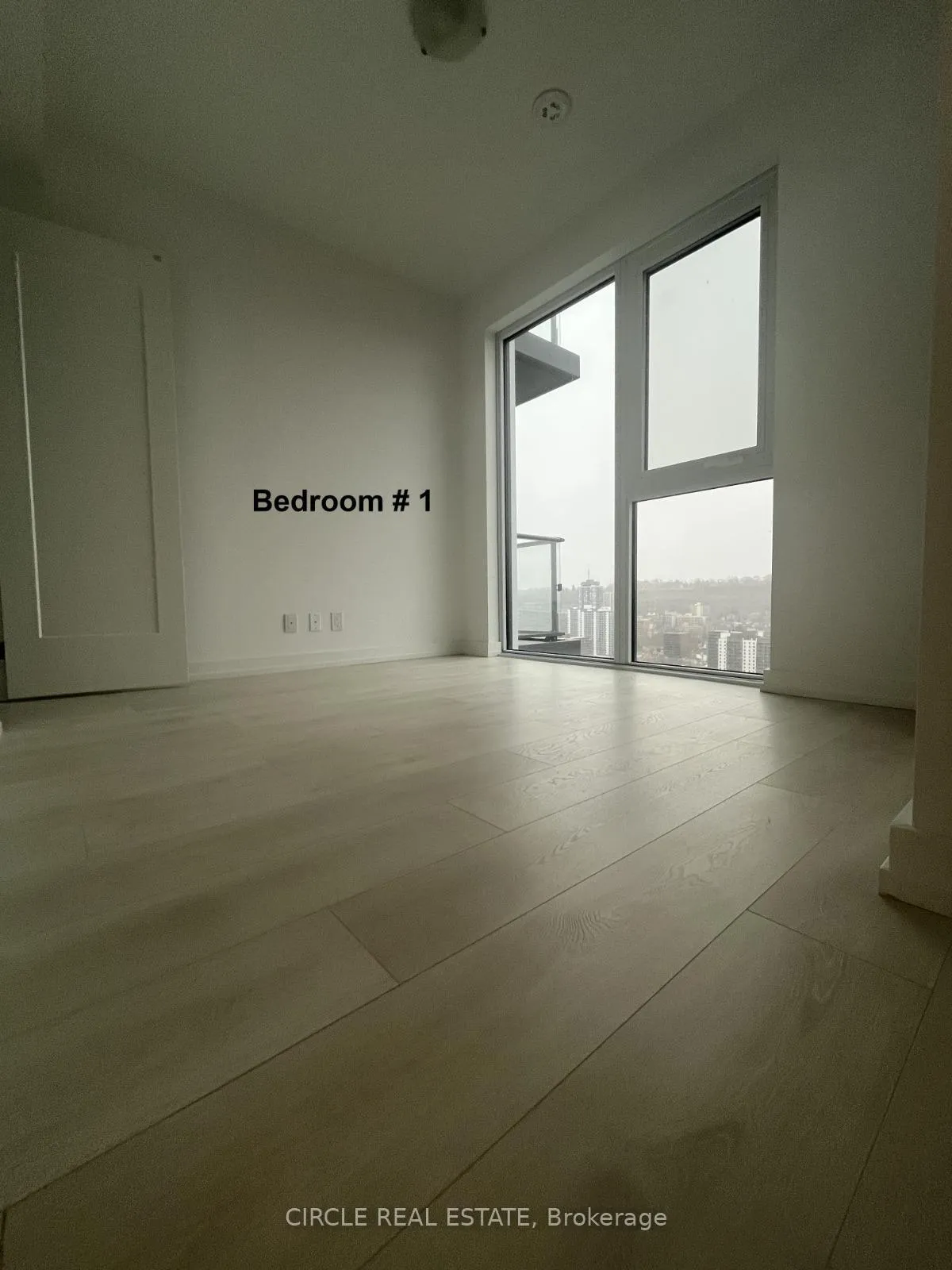 Photo 4 of Unit 2414, 75 James Street S, Hamilton, Corktown — HOMEH