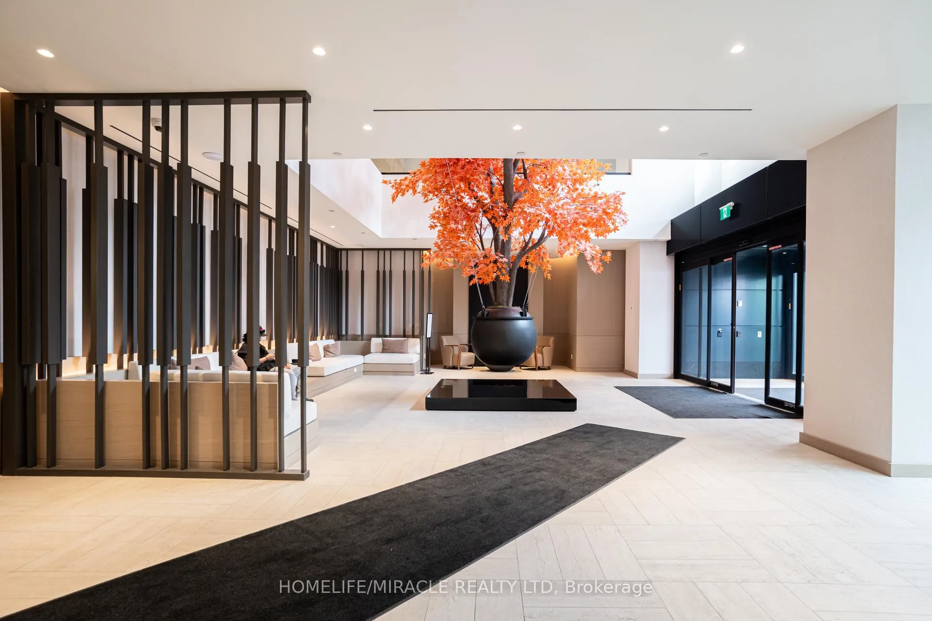 Photo 6 of Unit 4810, 4015 The Exchange, Mississauga, City Centre — HOMEH