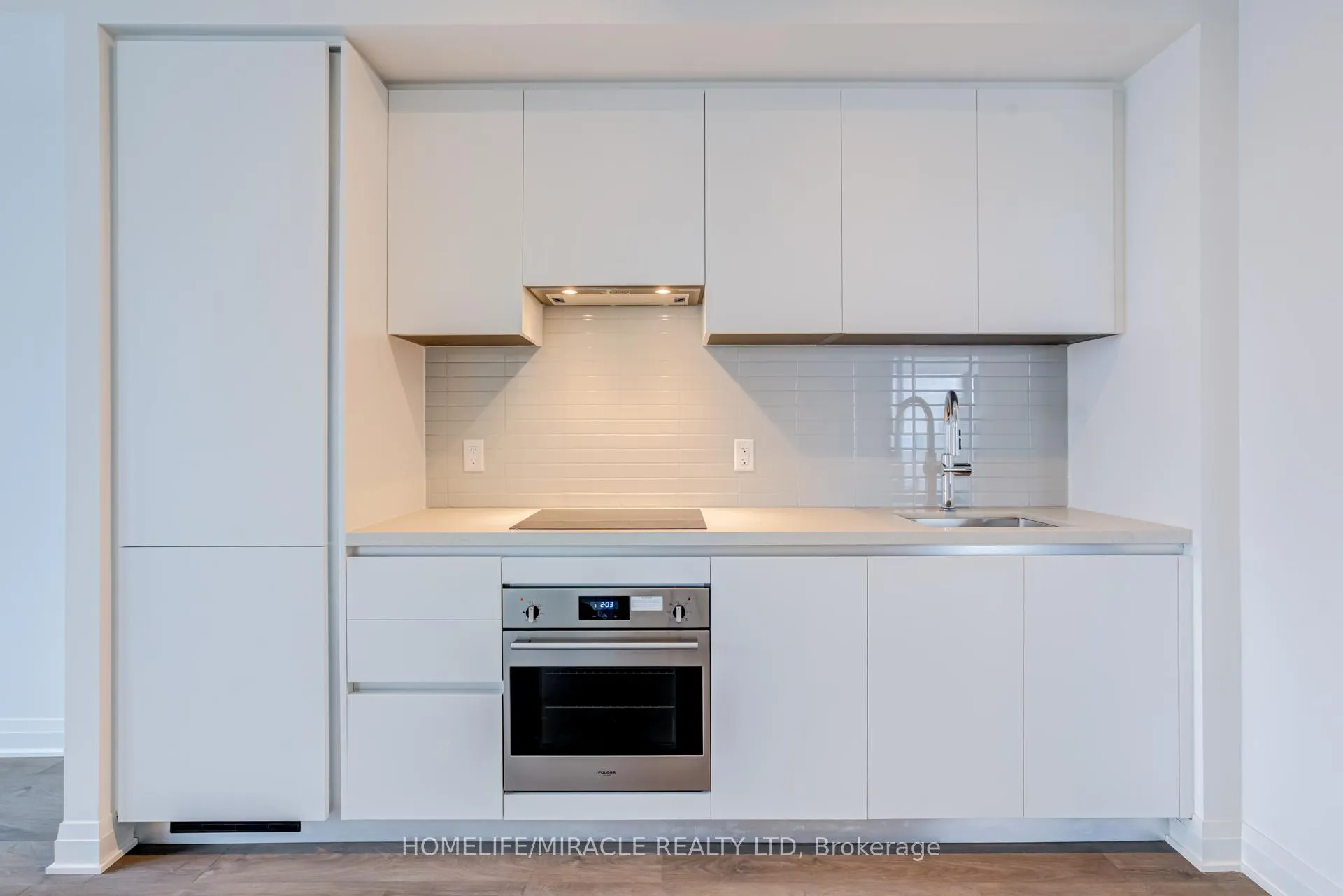 Photo 12 of Unit 4810, 4015 The Exchange, Mississauga, City Centre — HOMEH