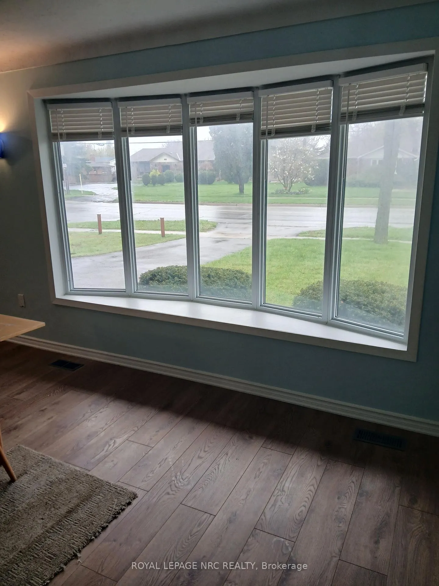 Photo 18 of 4492 Dorchester Road, Niagara Falls, Morrison — HOMEH
