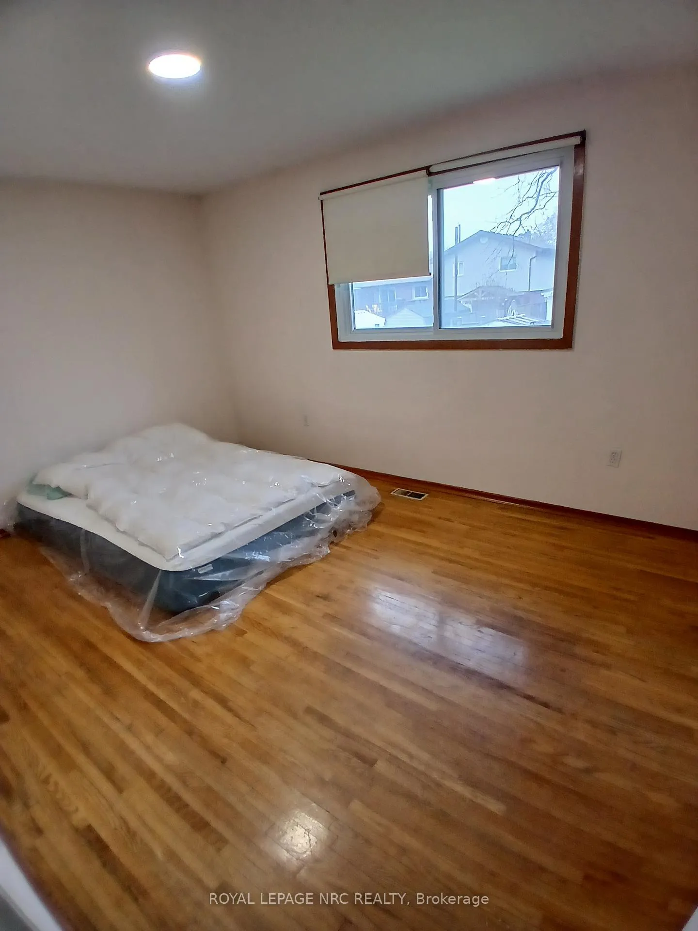 Photo 20 of 4492 Dorchester Road, Niagara Falls, Morrison — HOMEH
