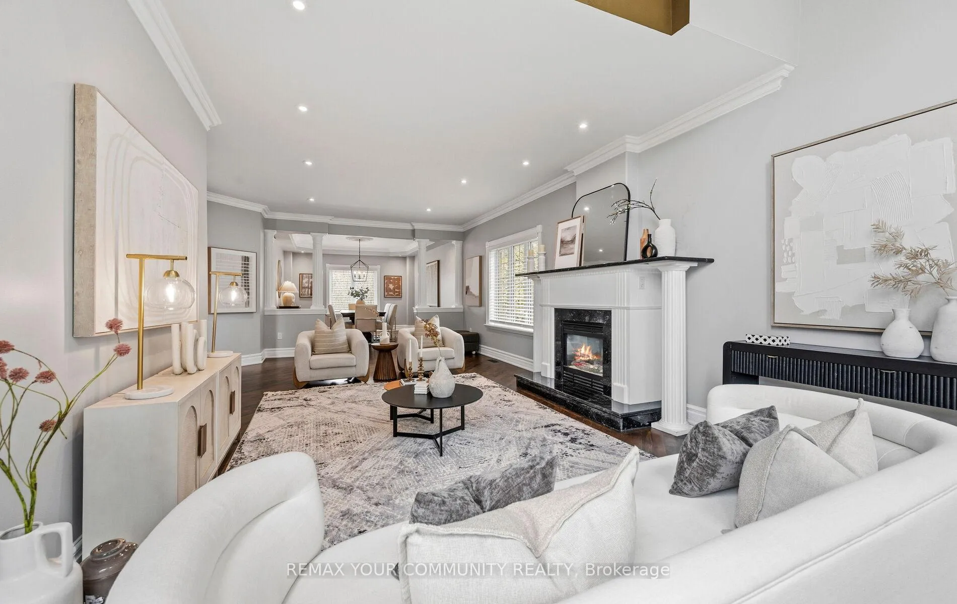 Photo 6 of 213 Willis Drive, Aurora, Aurora Highlands — HOMEH