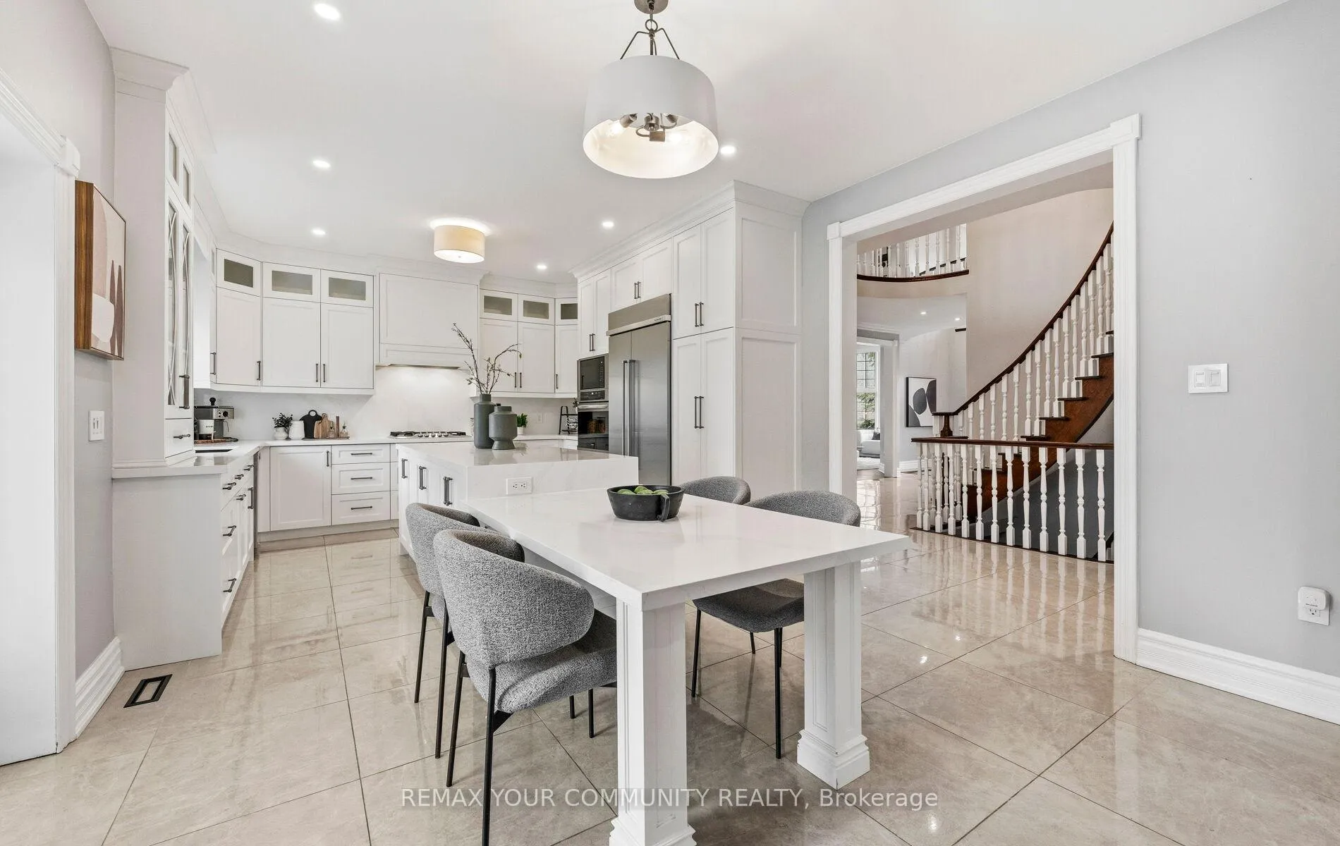Photo 11 of 213 Willis Drive, Aurora, Aurora Highlands — HOMEH