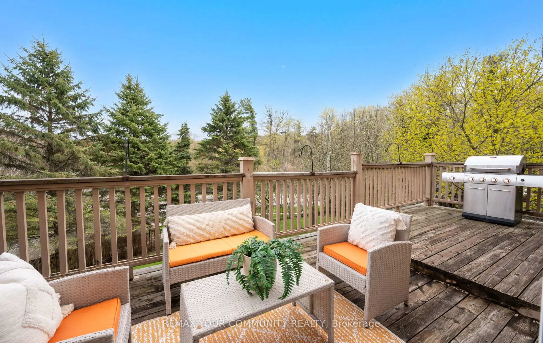 Photo 14 of 213 Willis Drive, Aurora, Aurora Highlands — HOMEH