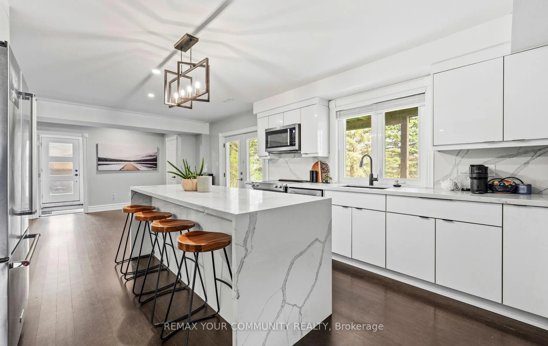 Photo 36 of 213 Willis Drive, Aurora, Aurora Highlands — HOMEH