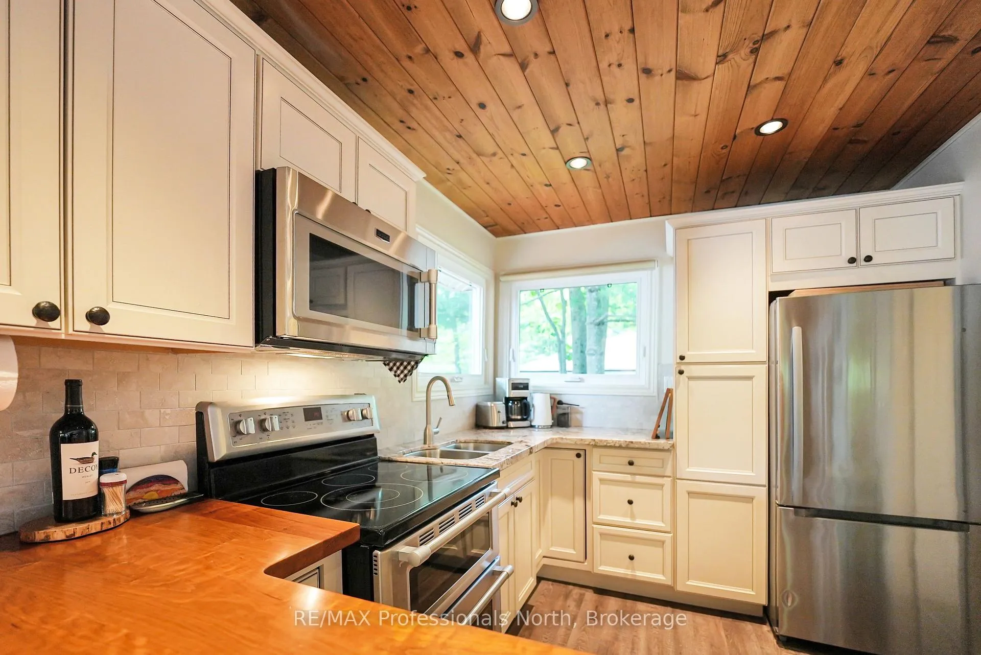 Photo 8 of 1027 Rothwell Drive, Highlands East, Monmouth — HOMEH