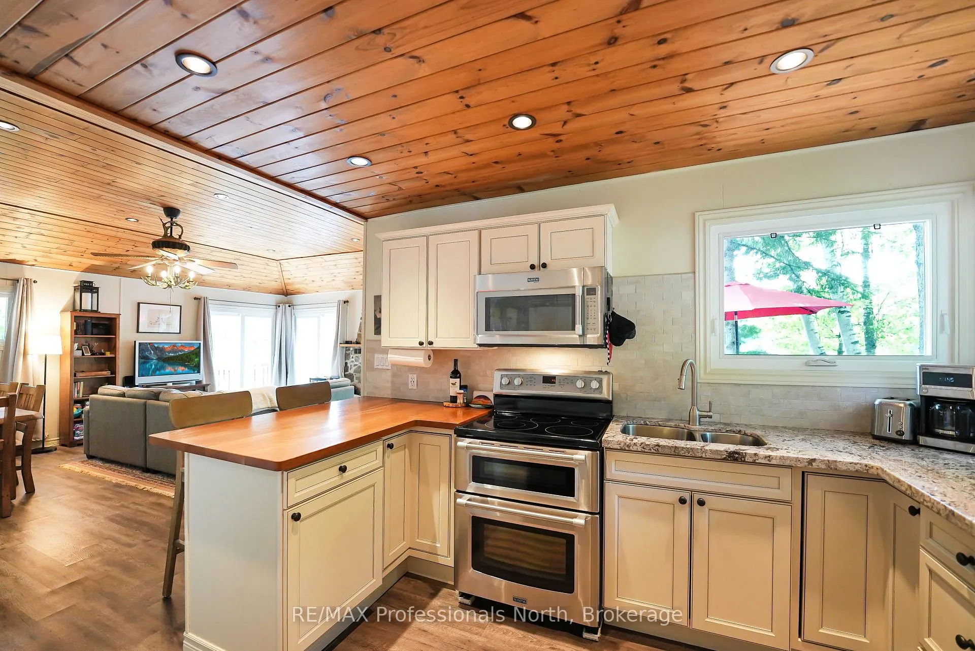 Photo 10 of 1027 Rothwell Drive, Highlands East, Monmouth — HOMEH