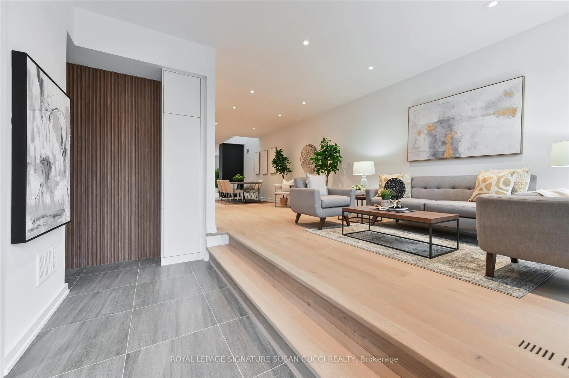 Photo 3 of 44 Doris Drive, Toronto, O'Connor-Parkview — HOMEH