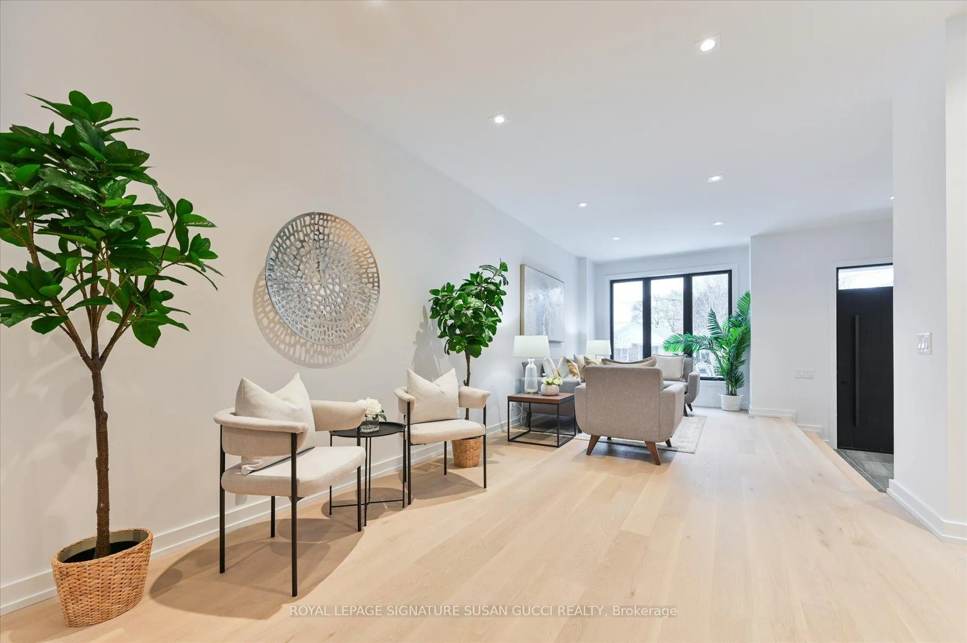 Photo 6 of 44 Doris Drive, Toronto, O'Connor-Parkview — HOMEH